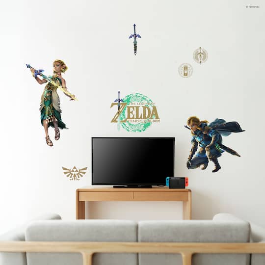 RoomMates The Legend of Zelda: Tears of the Kingdom Zelda & Link Wall Decals